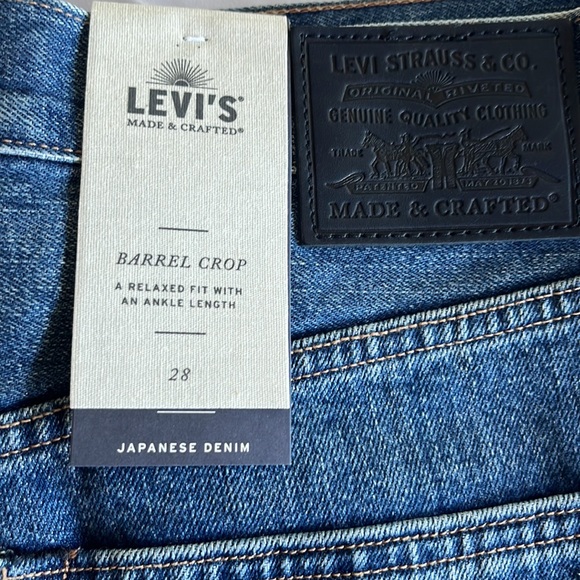 **LAST 1**Levi's Made & Crafted Barrel Crop Jean Japanese Denim Dark Orchid s 28 - Picture 9 of 9